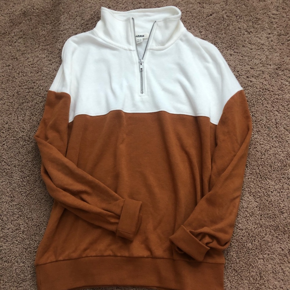 Garage quarter zip